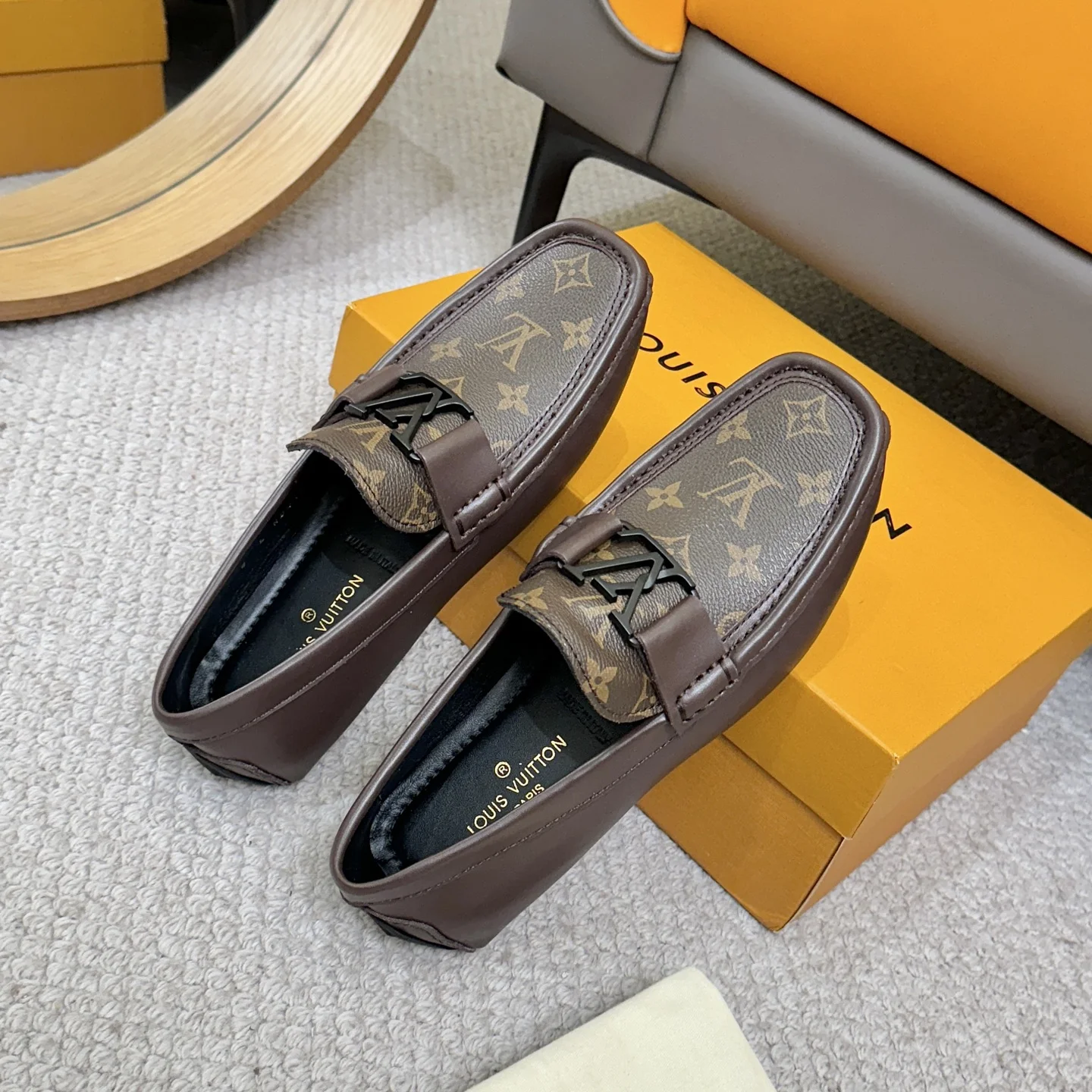 LV Loafers Calfskin Leather Brown-Black EU38-46 B00202609110123 - Image 8