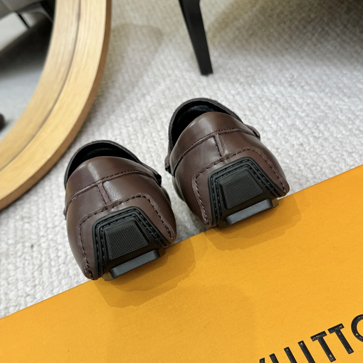LV Loafers Calfskin Leather Brown-Black EU38-46 B00202609110123 - Image 9