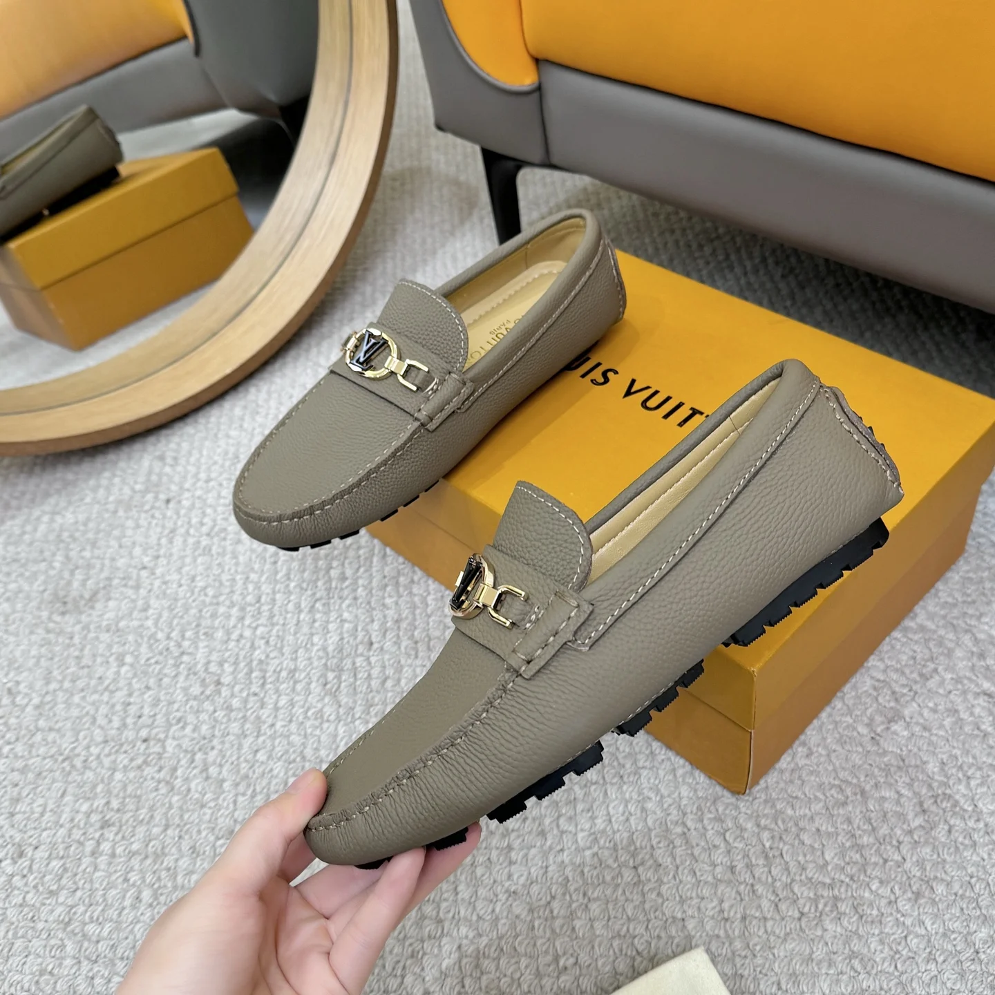 LV Loafers Gray-Gold B00202609110104 - Image 4