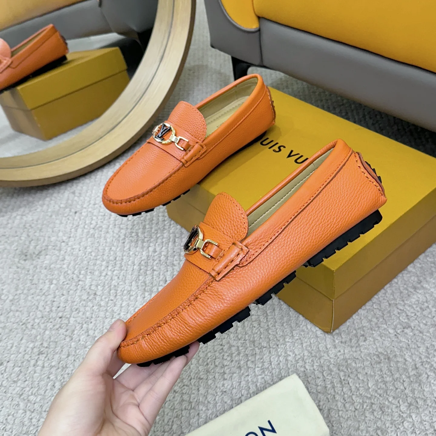 LV Loafers Orange-Gold B00202609110105 - Image 4