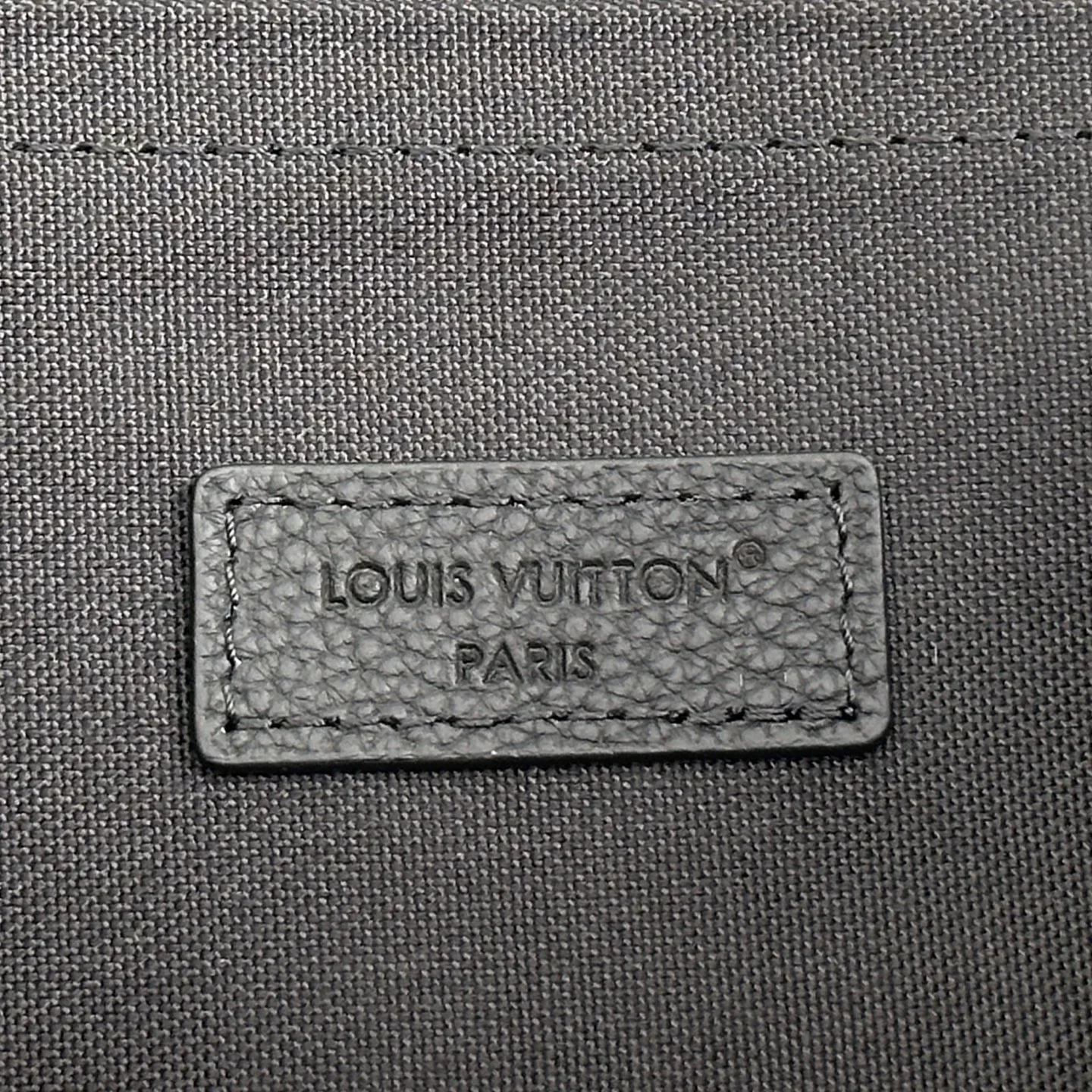LV Messenger Bags Coated Canvas Black 25X33X10CM E10202609090320 - Image 9