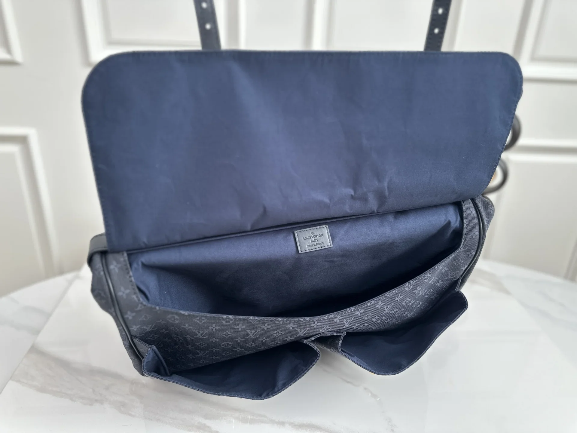 LV Messenger Bags Denim Canvas Dark Blue-Gold 43X30X20CM G80202609090356 - Image 2