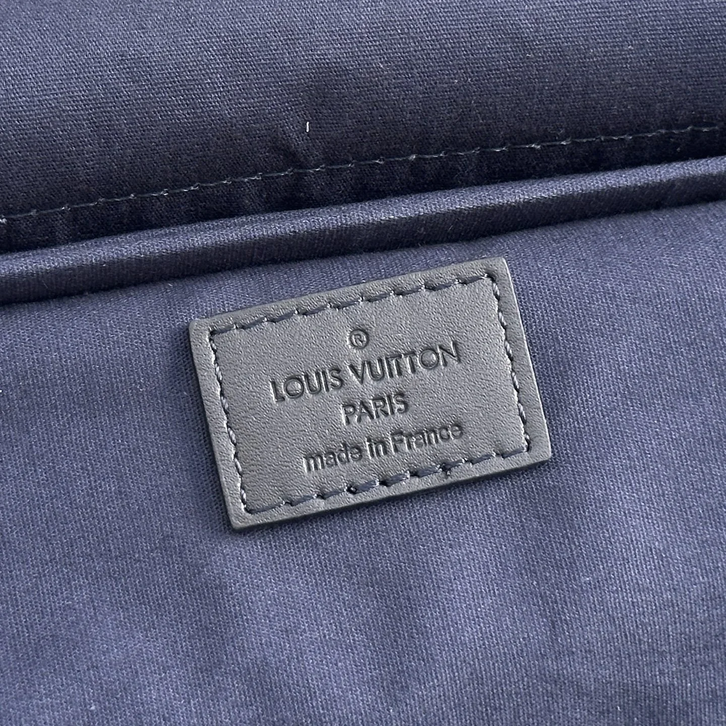 LV Messenger Bags Denim Canvas Dark Blue-Gold 43X30X20CM G80202609090356 - Image 3