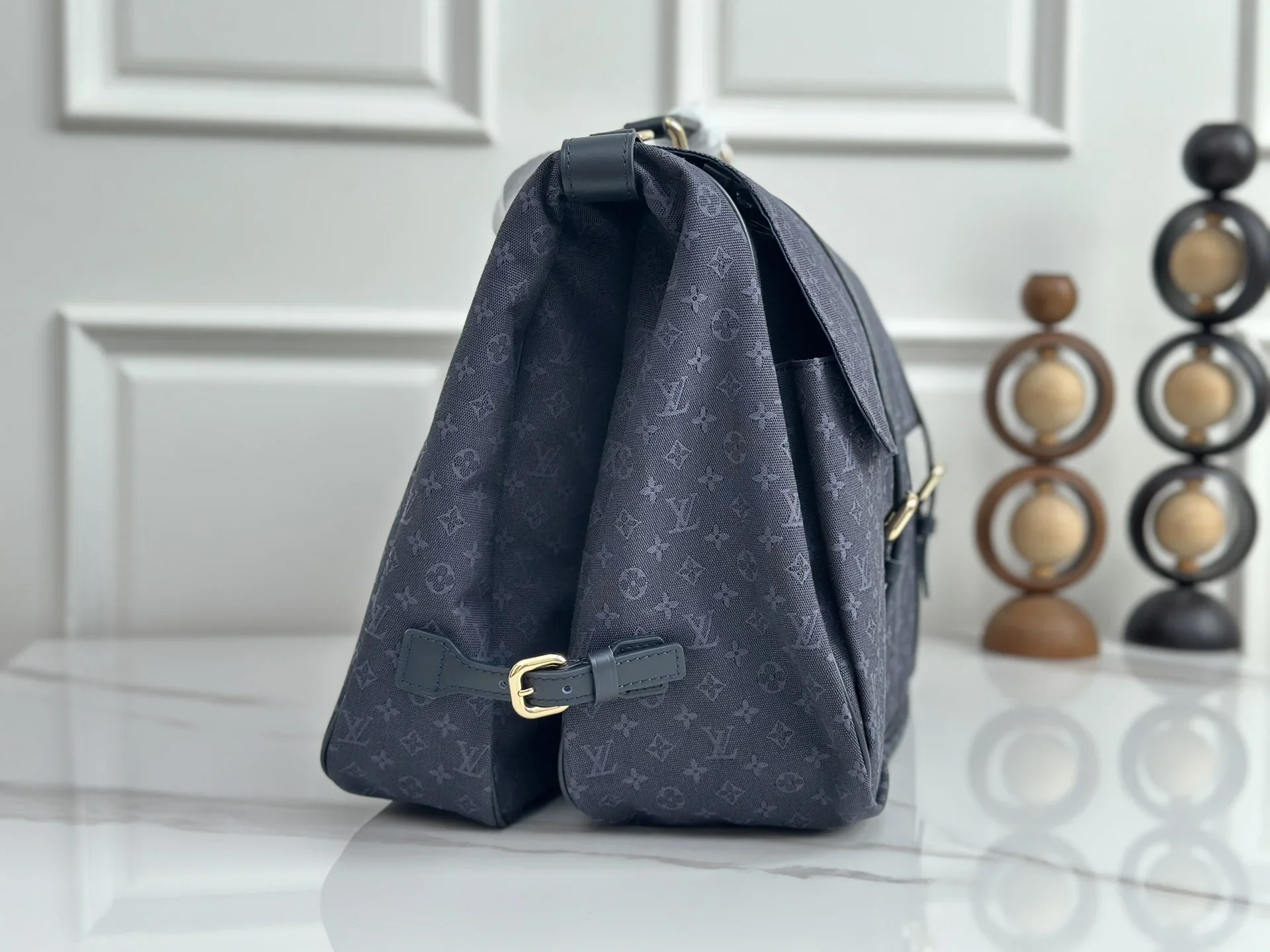 LV Messenger Bags Denim Canvas Dark Blue-Gold 43X30X20CM G80202609090356 - Image 4
