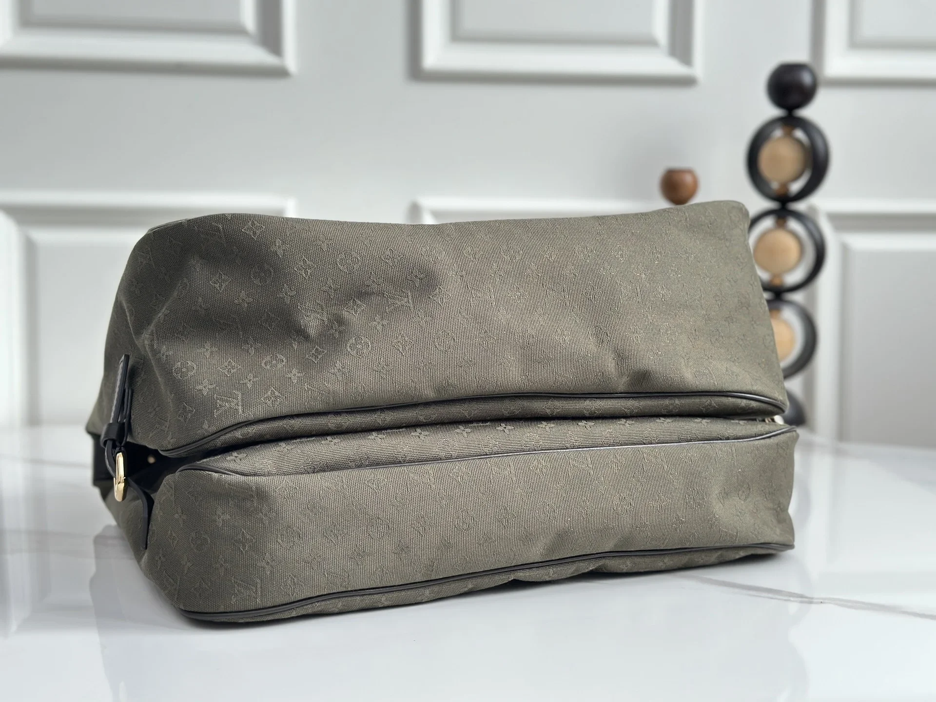 LV Messenger Bags Green-Brown 43X30X20CM G80202609090349 - Image 6