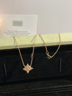 LV Necklaces A15202609070055