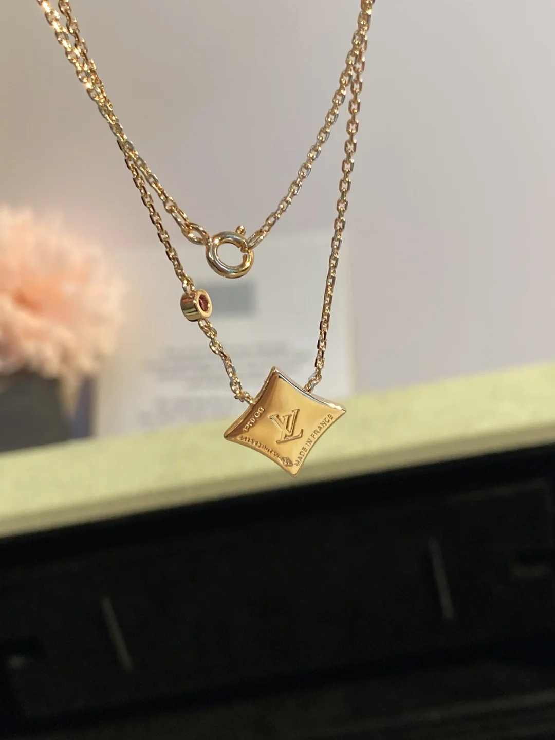 LV Necklaces A15202609070055 - Image 6
