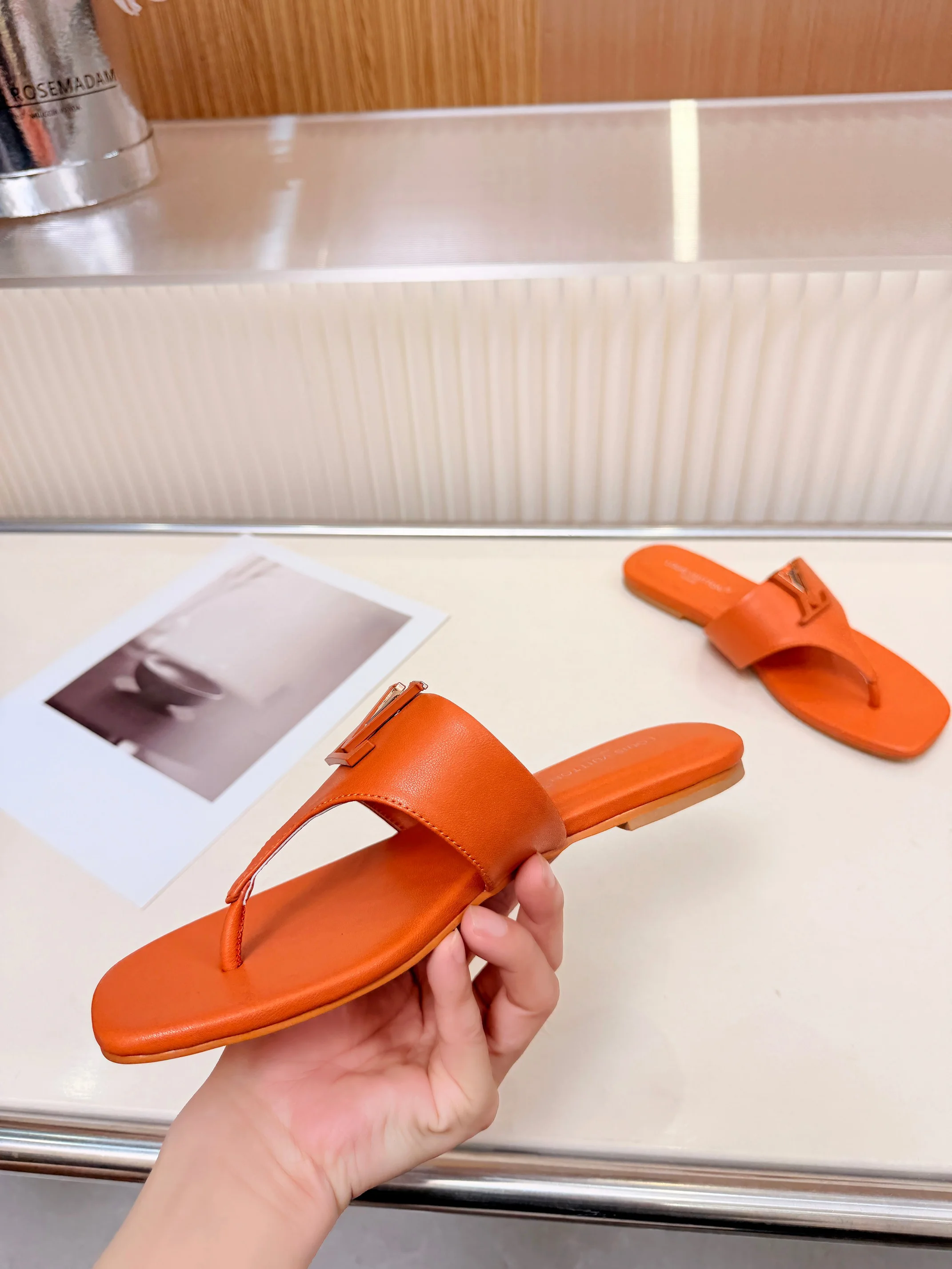 LV Sandals Cow Leather Orange EU35-40 A60202609111190
