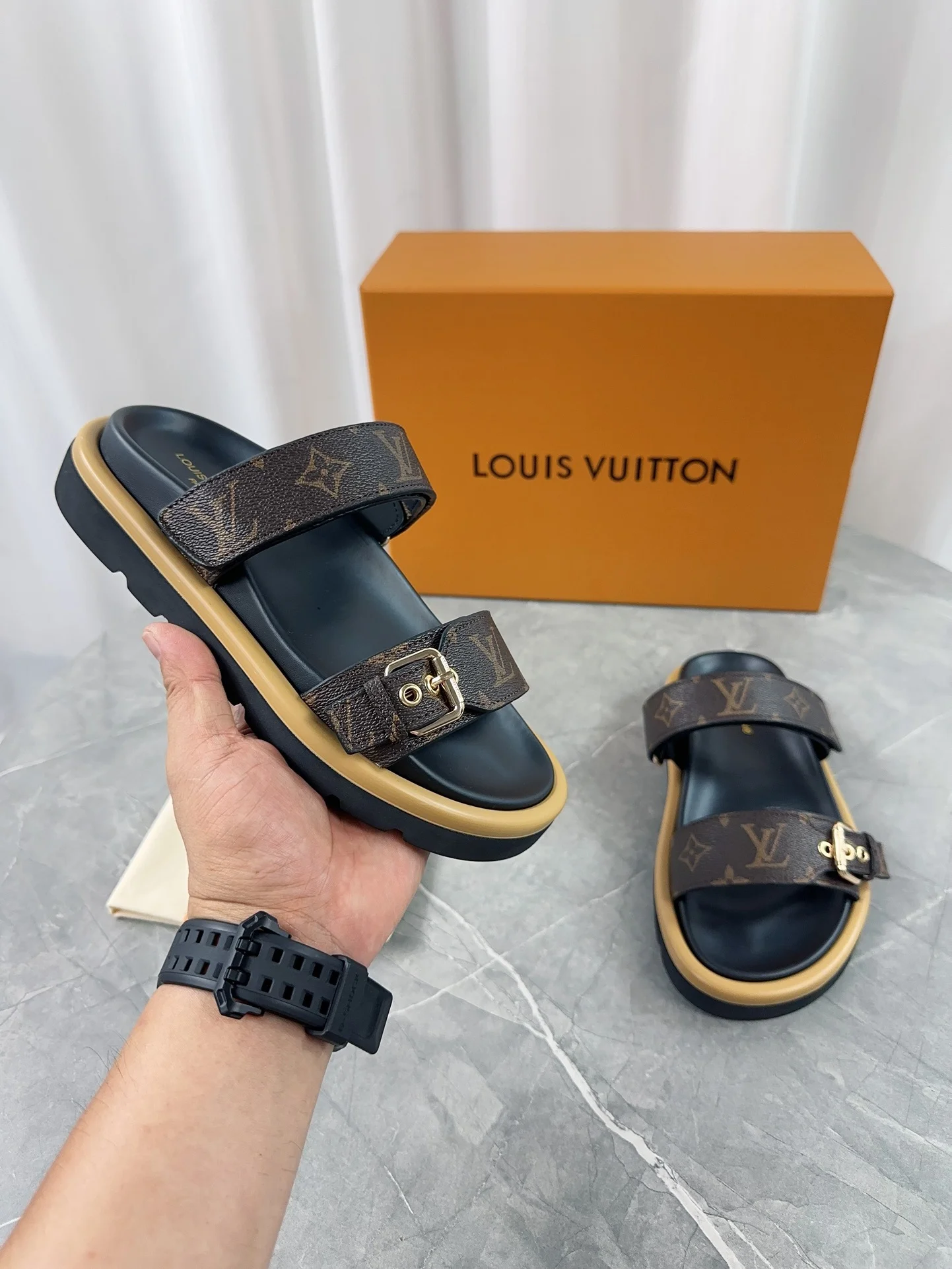 LV Sandals Leather Black-Brown EU35-45 A80202609111236 - Image 6