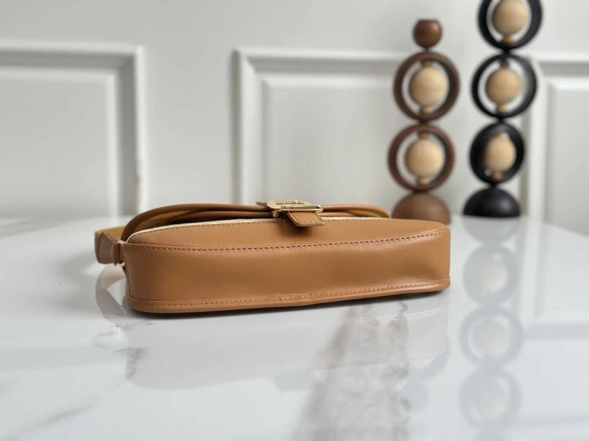 LV Shoulder Bags Beige-Brown 26X12X3CM D60202609090355 - Image 4