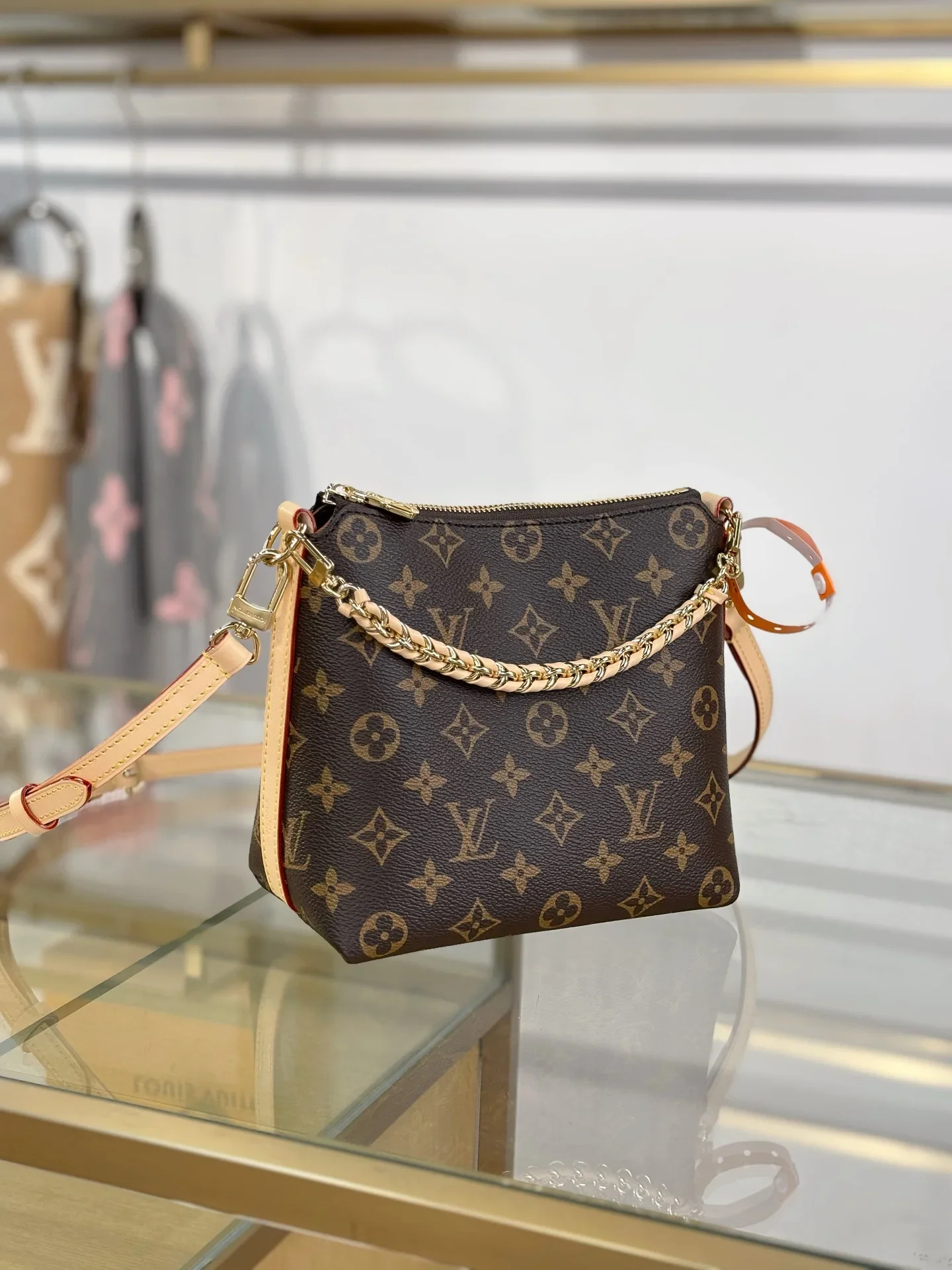 LV Shoulder Bags Brown-Gold 19X18X8CM F50202609090326 - Image 3