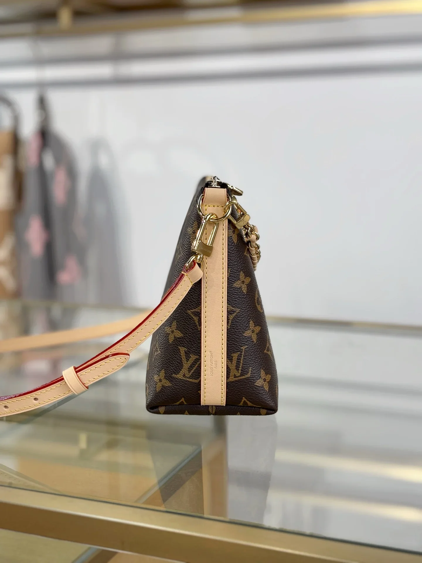 LV Shoulder Bags Brown-Gold 19X18X8CM F50202609090326 - Image 7