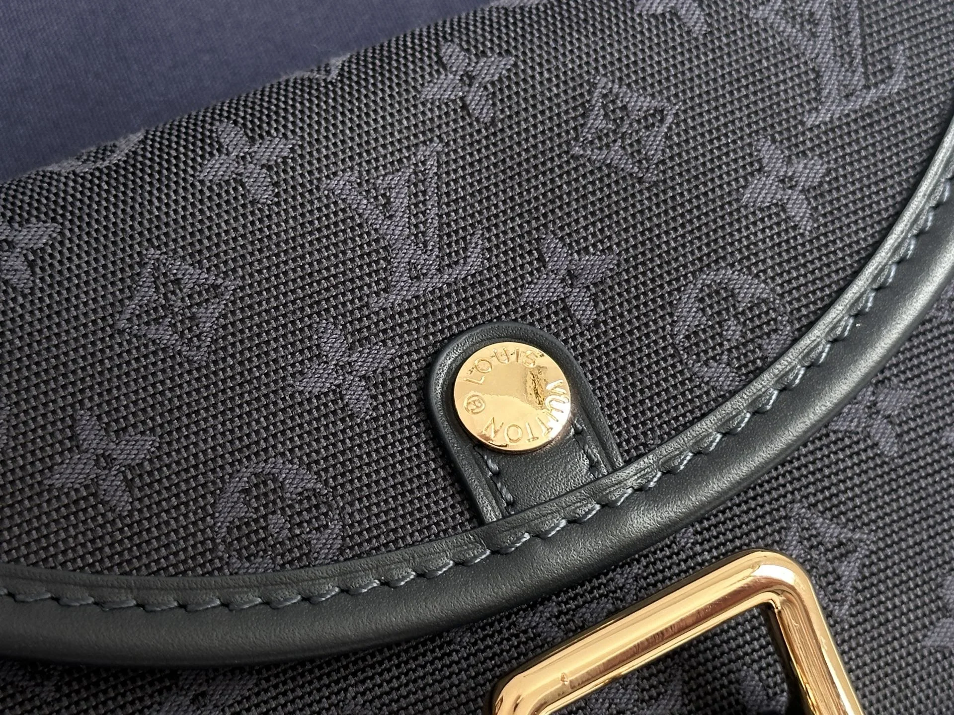 LV Shoulder Bags Denim Canvas Blue-Gold 26X12X3CM D60202609090325 - Image 7