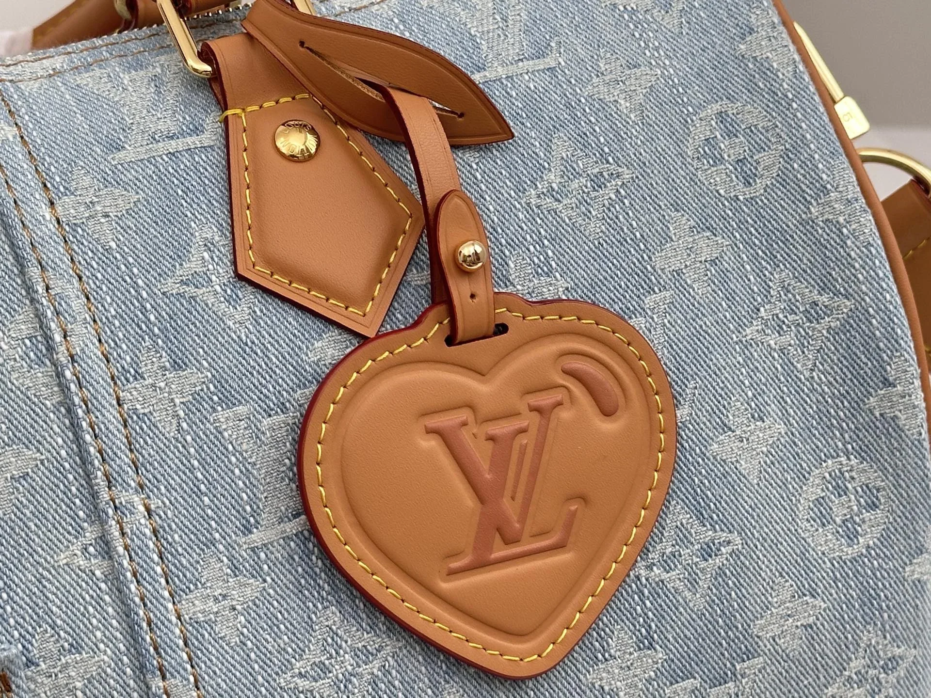 LV Shoulder Bags Denim Leather Blue-Tan 34X22X19CM E90202609090364 - Image 6