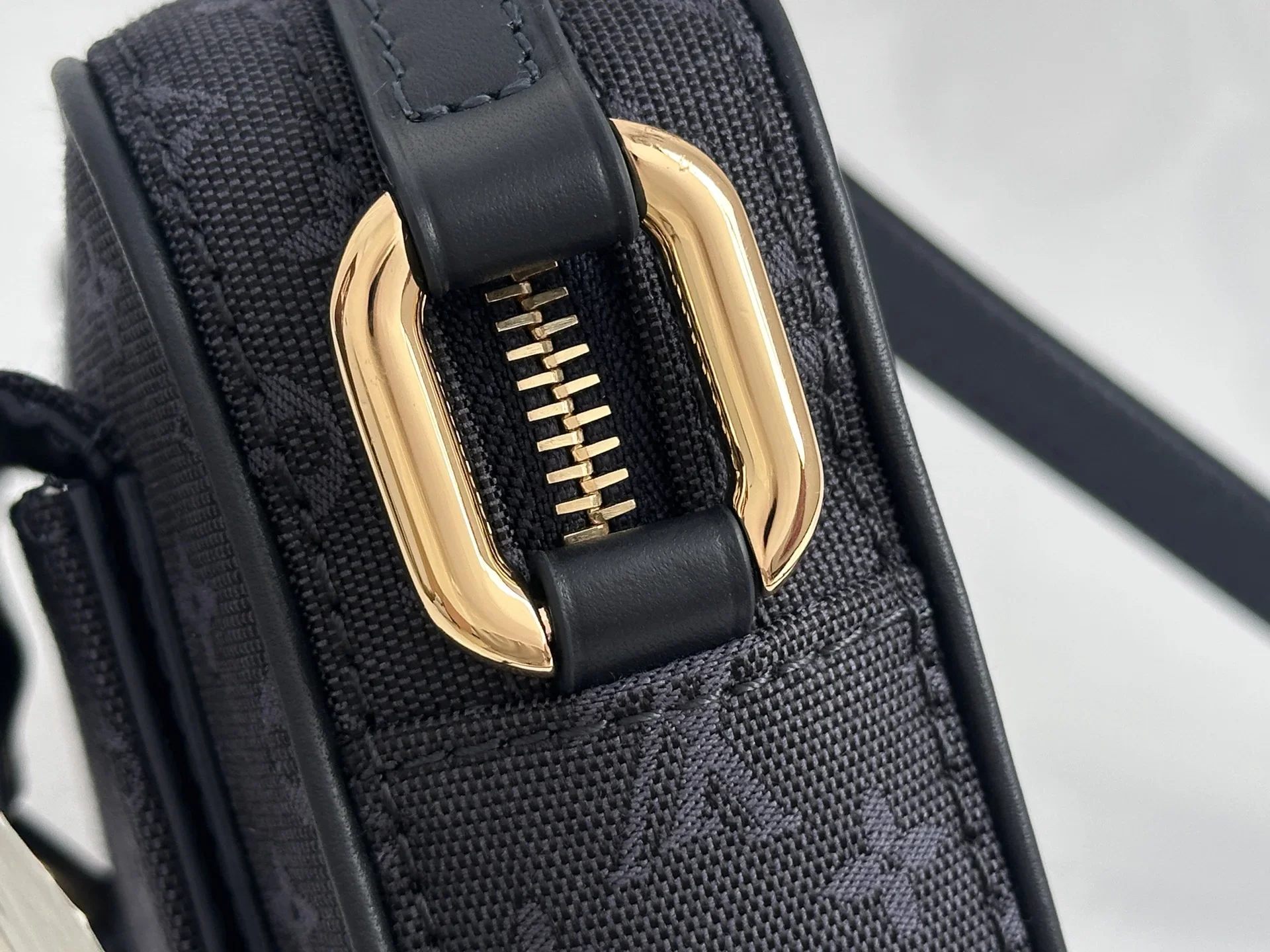 LV Shoulder Bags Denim Leather Navy-Gold 22X13X5 CM D50202609090338 - Image 7