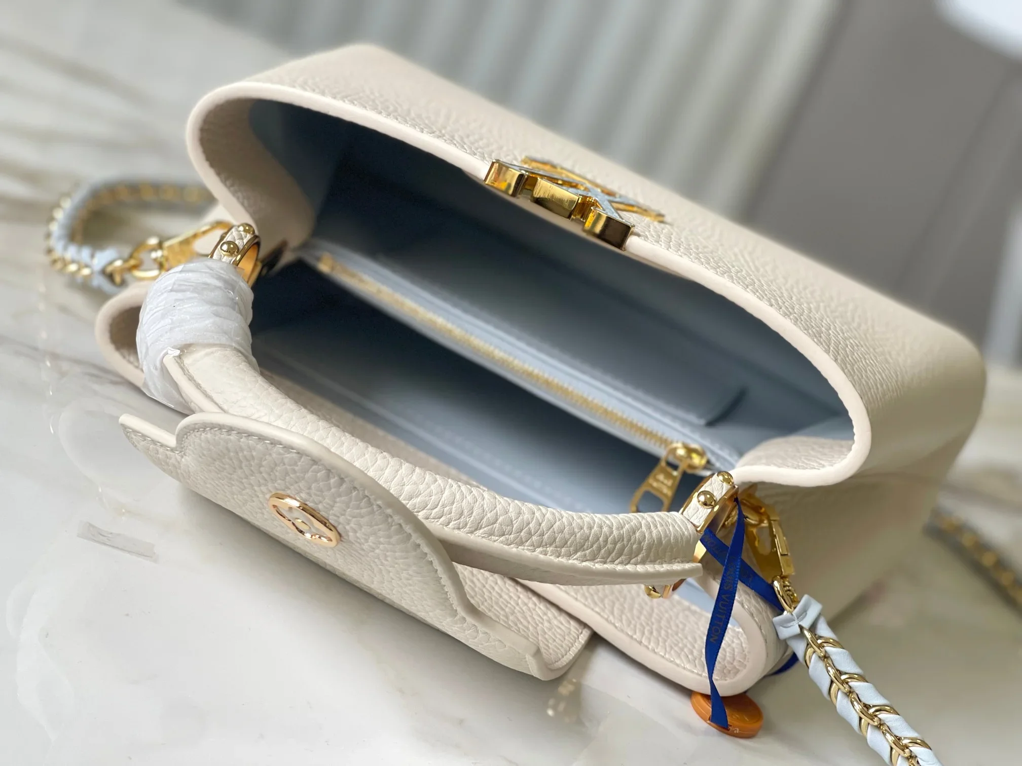 LV Shoulder Bags Leather Cream-Gold 27X18X9 CM A080202609090335 - Image 5