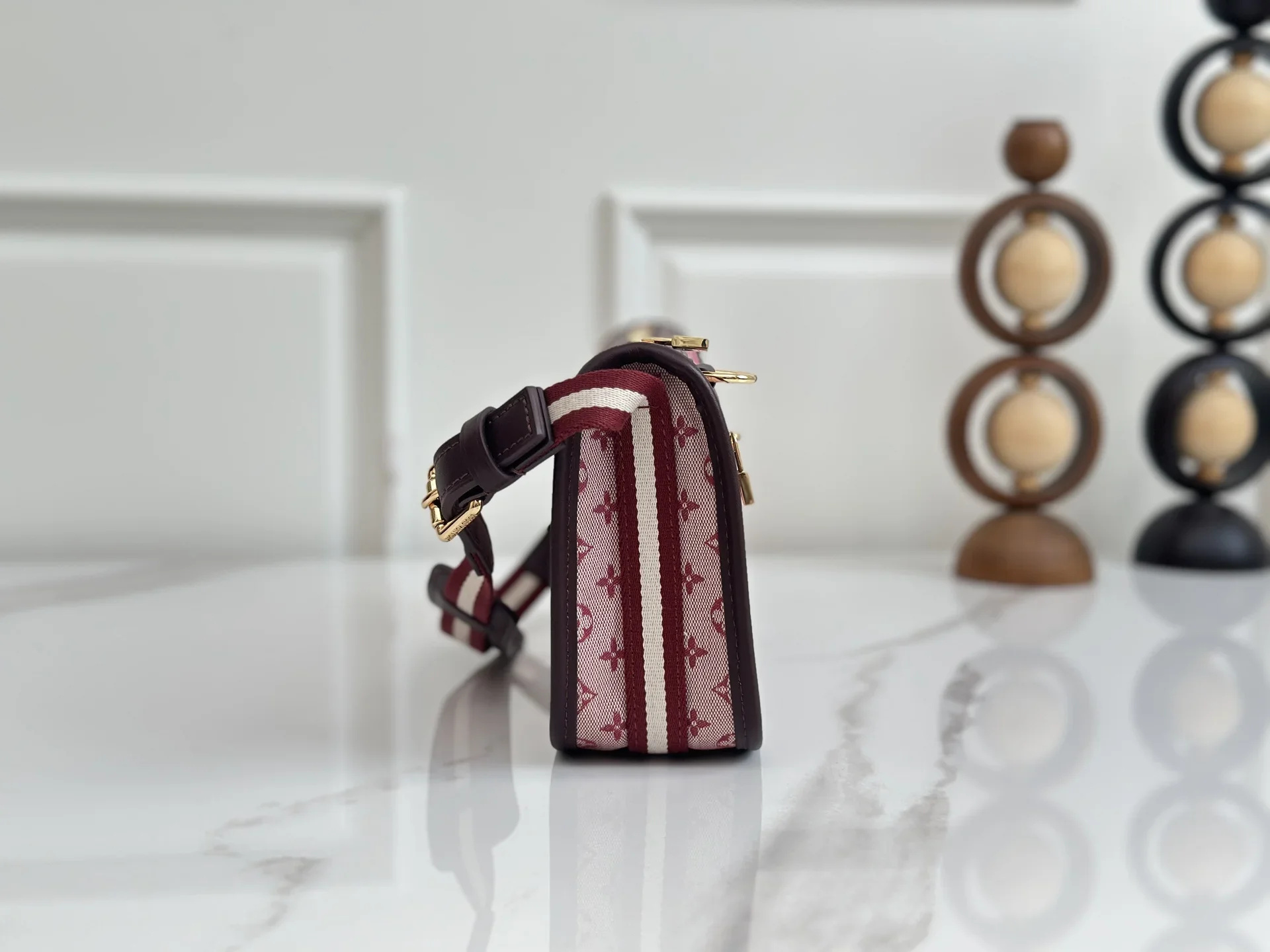 LV Shoulder Bags Pink-Brown 29X15X7CM D60202609090358 - Image 2