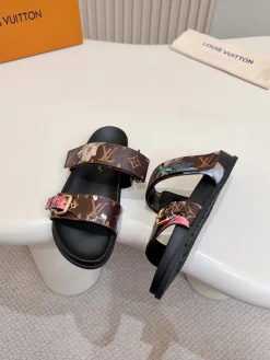 Alternative view of LV Slides Brown-Black EU35-45 A60202609111097