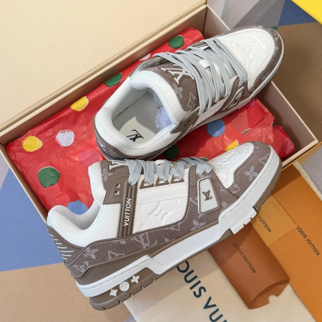 LV Sneakers Brown-White B80202609111581 - Image 7