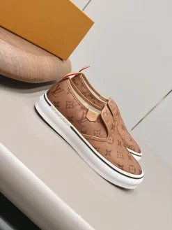 Alternative view of LV Sneakers Brown-White C00202609111520