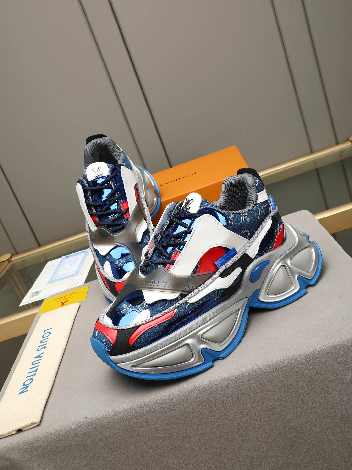 LV Sneakers Calf Leather Blue-Silver EU39-44 C50202609110697 - Image 9
