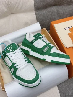 Alternative view of LV Sneakers Calf Leather Green-White EU35-46 B80202609111586
