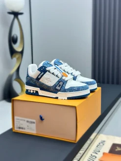 Alternative view of LV Sneakers Calf Leather White-Blue EU35-47 B80202609111668
