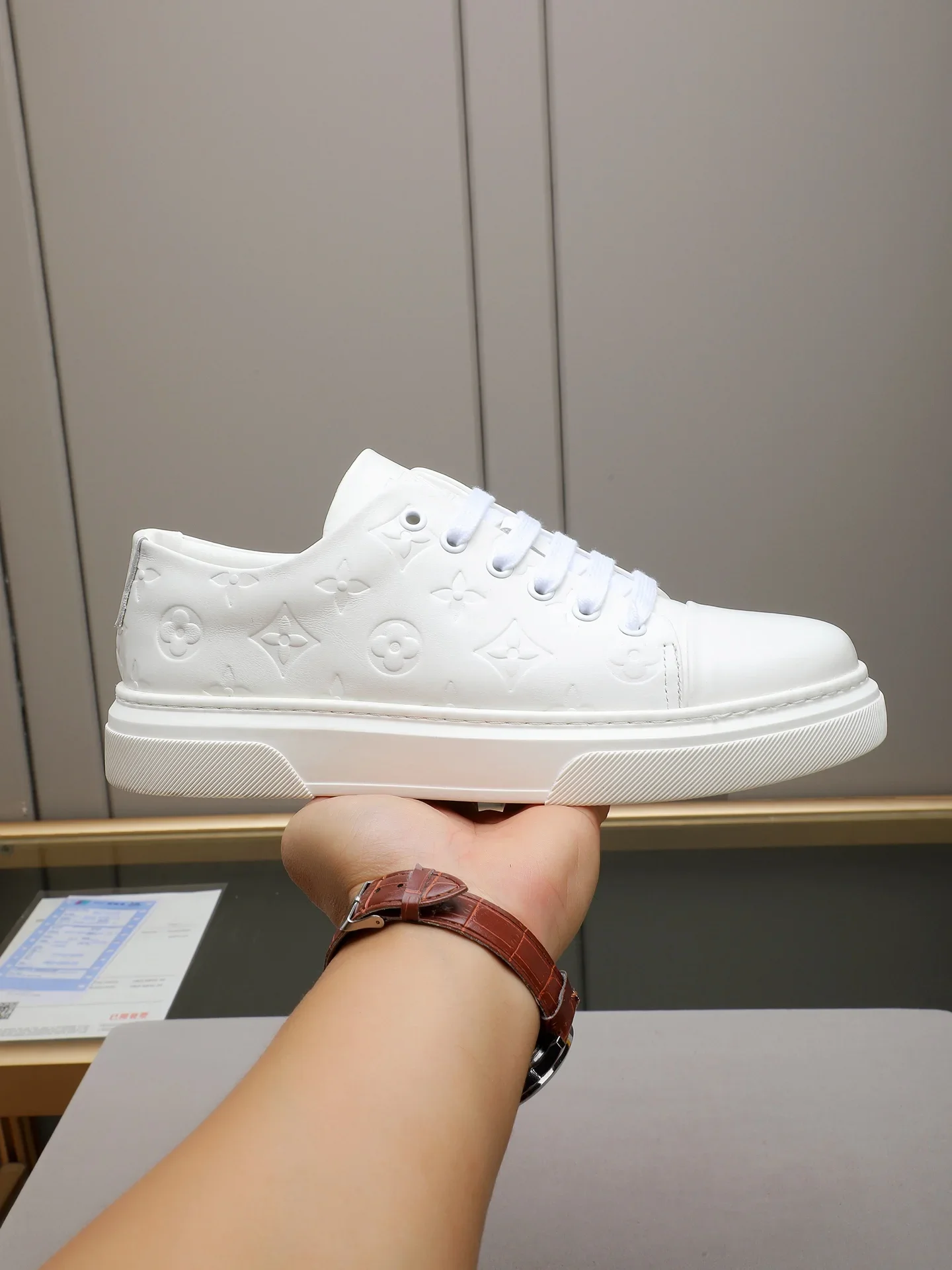 LV Sneakers Calfskin Leather White EU38-44 B10202609112019