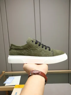 LV Sneakers Embossed Leather Green-White EU38-44 B20202609112018