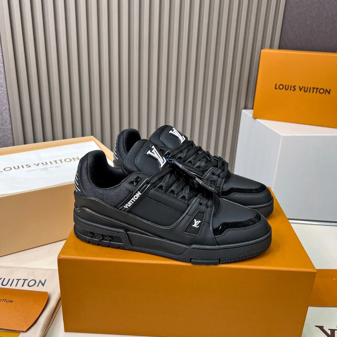 LV Sneakers Leather Black EU35-45 C00202609111675 - Image 4