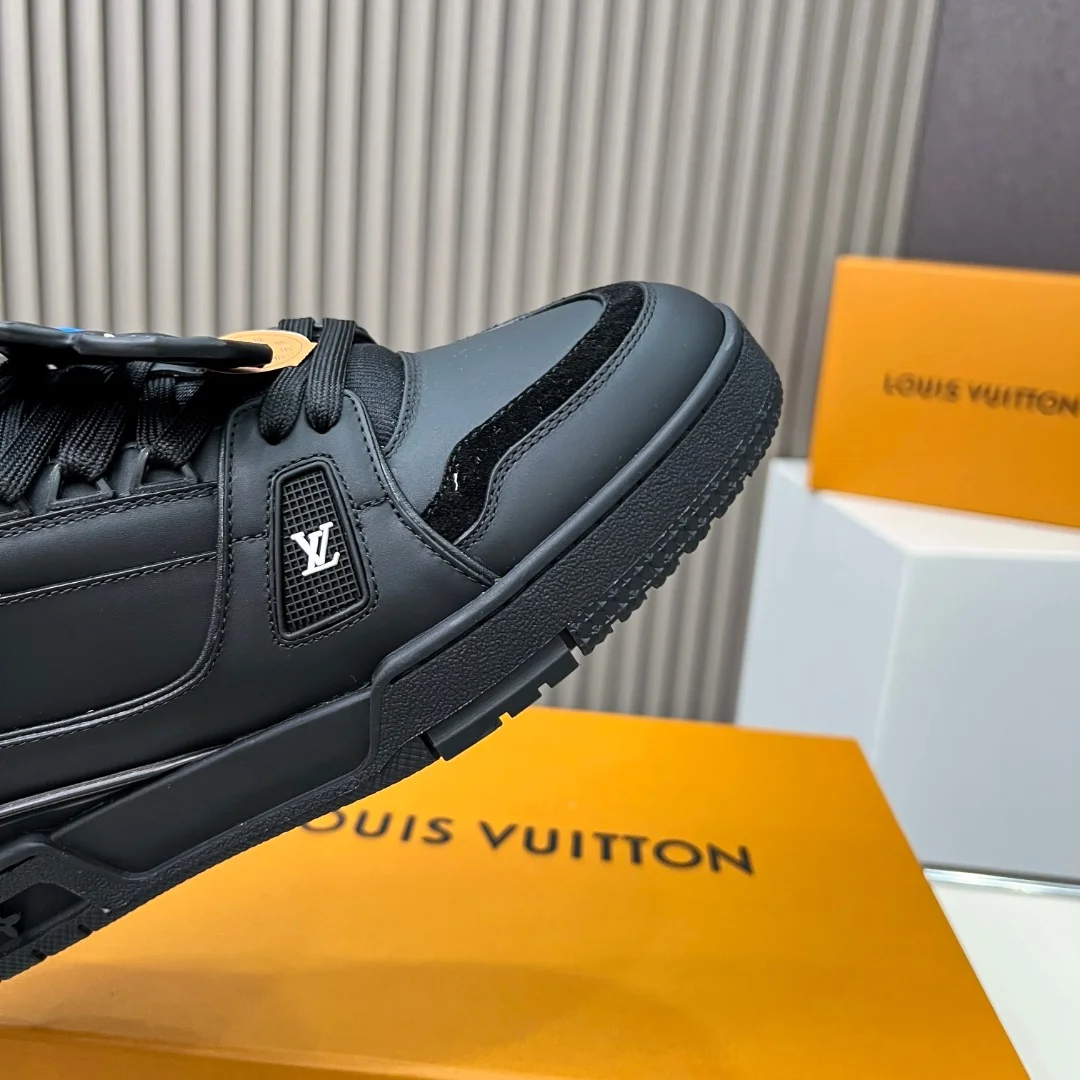 LV Sneakers Leather Black EU35-45 C00202609111675 - Image 5