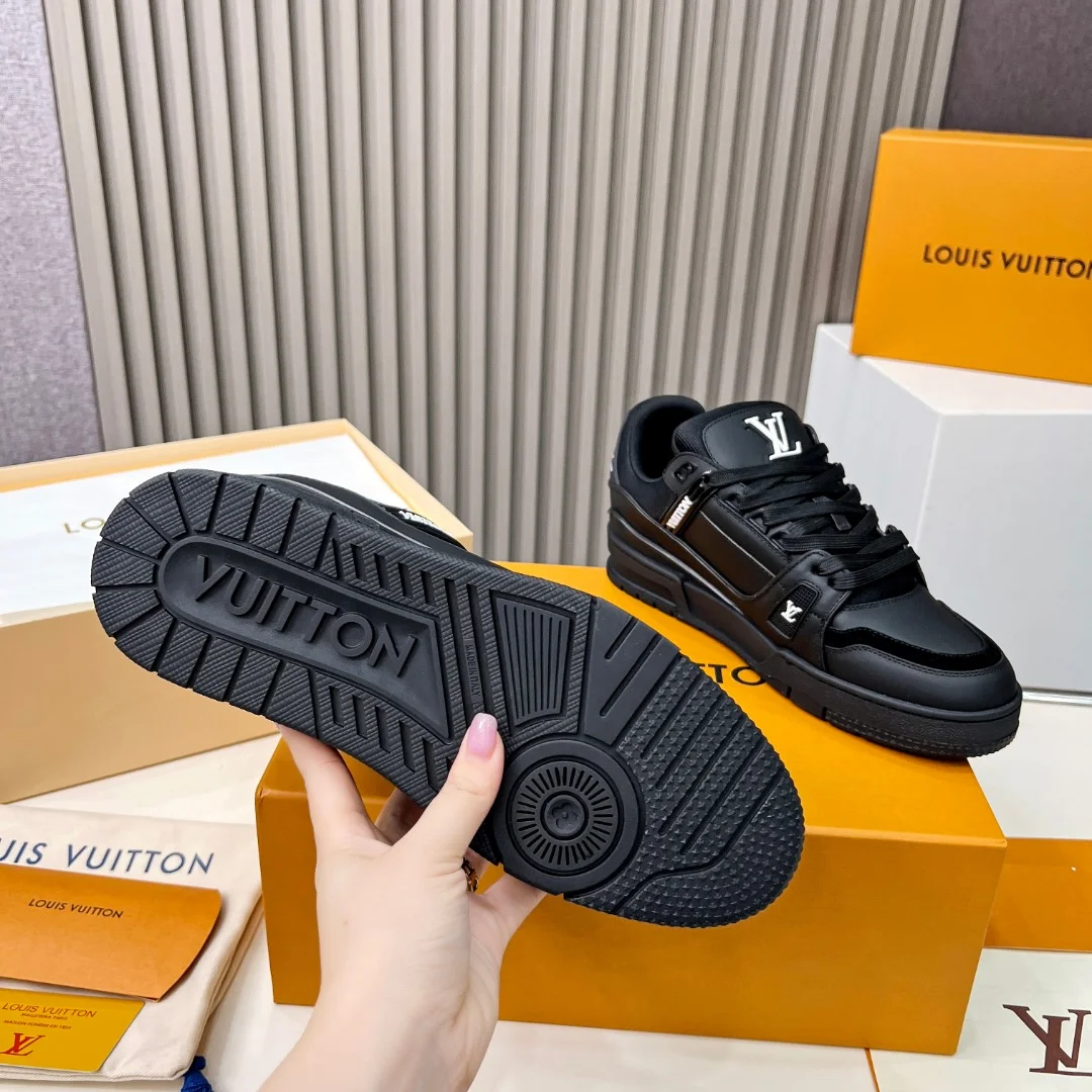LV Sneakers Leather Black EU35-45 C00202609111675 - Image 8