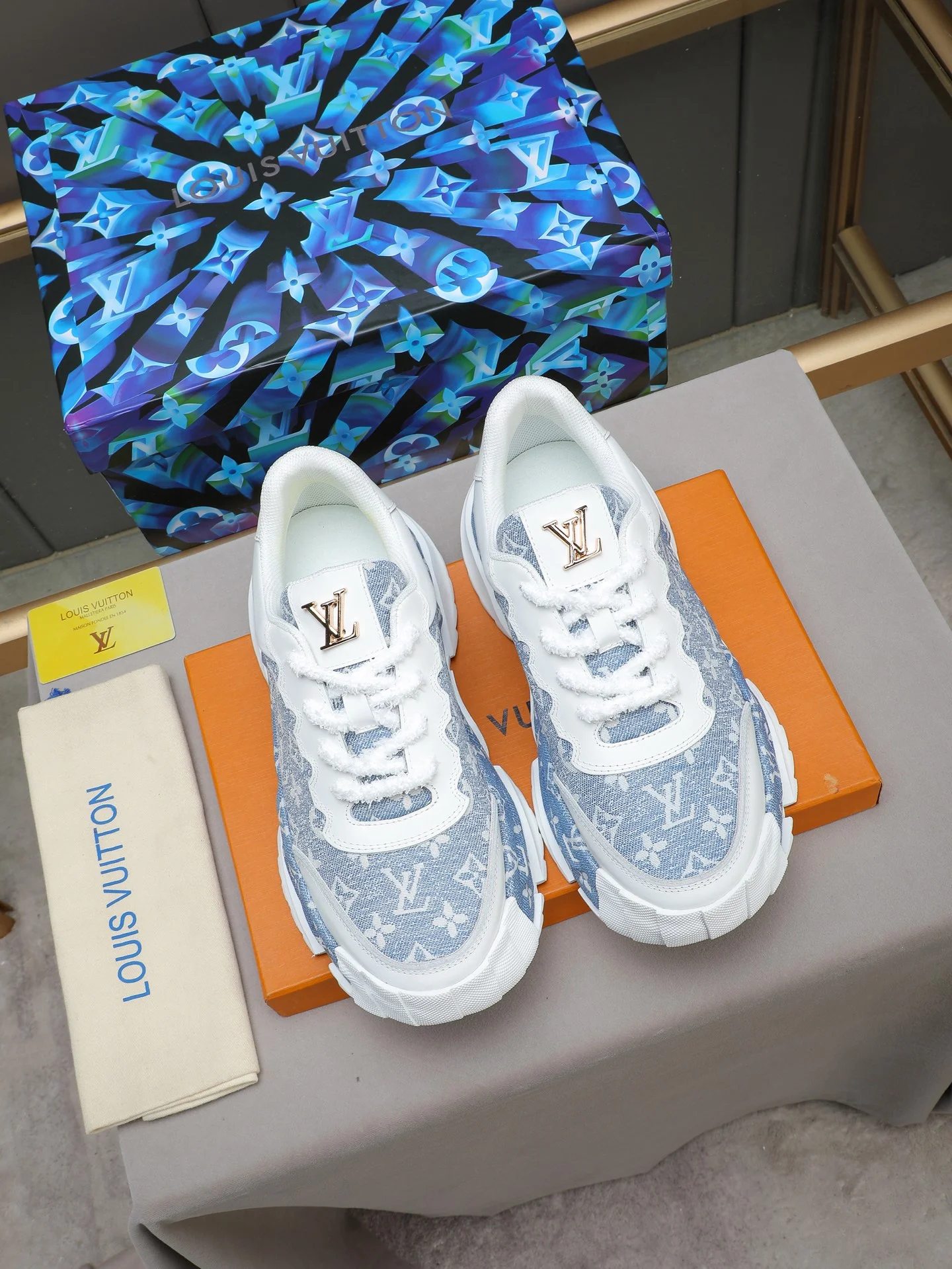 LV Sneakers Leather Blue-White EU39-44 B90202609110726 - Image 8