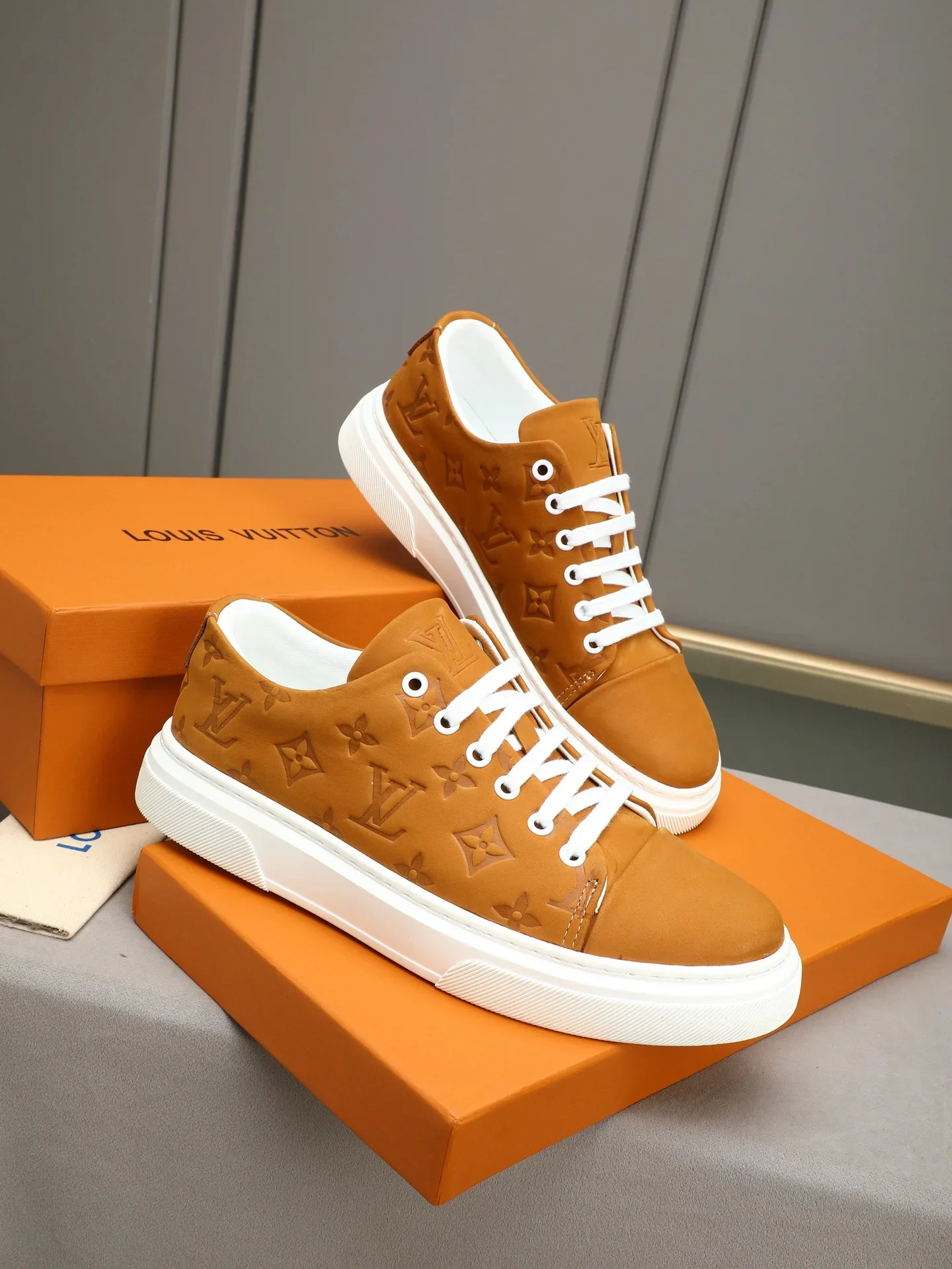 LV Sneakers Leather Brown-White EU38-44 B20202609112020 - Image 4