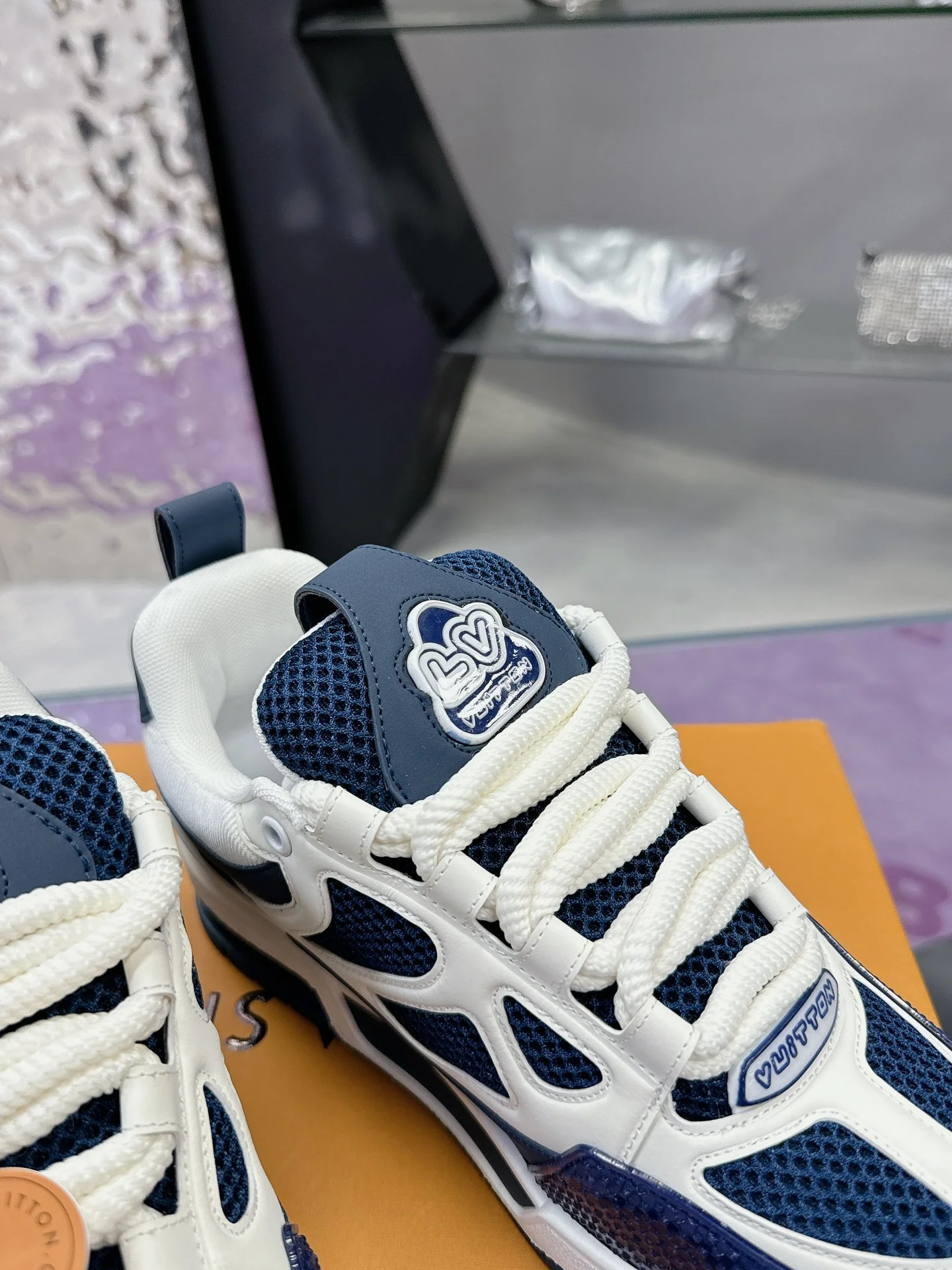 LV Sneakers Leather Mesh White-Blue EU35-44 C00202609111655 - Image 7