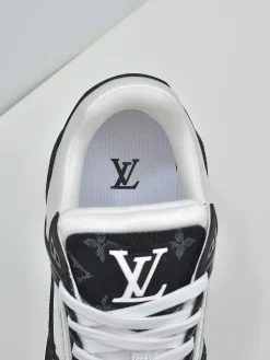 Alternative view of LV Sneakers Leather White-Black EU35-46 B80202609111587