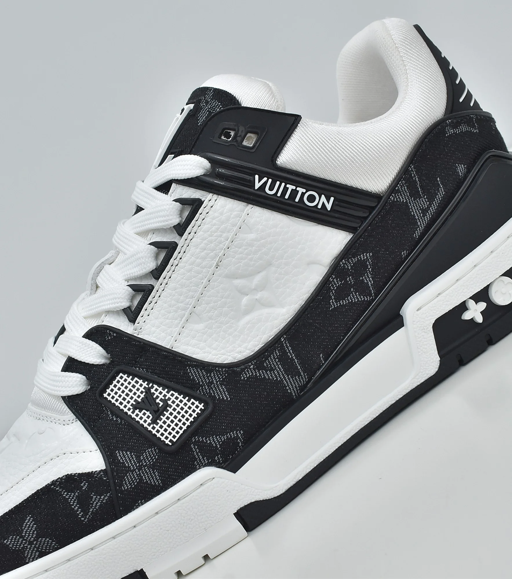 LV Sneakers Leather White-Black EU35-46 B80202609111587 - Image 4
