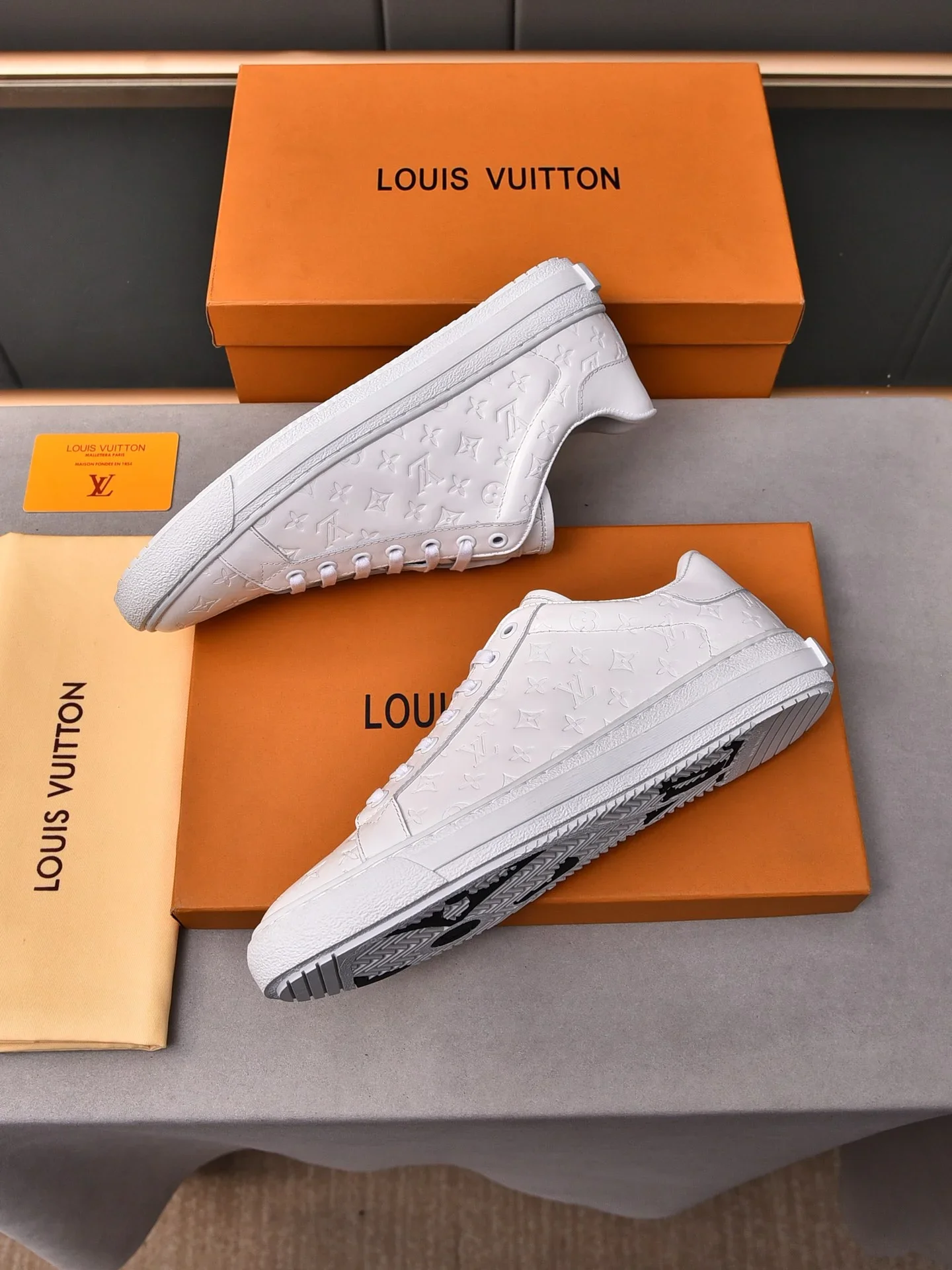 LV Sneakers Leather White EU38-44 B00202609112016 - Image 7