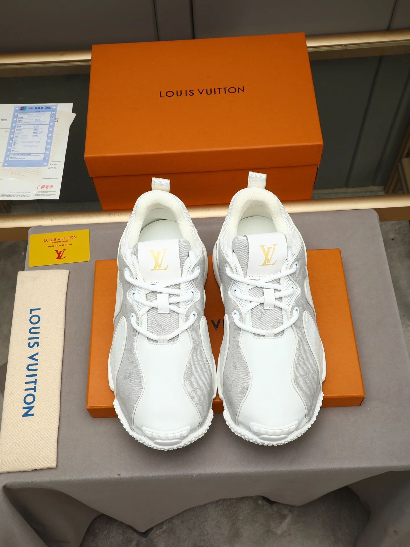 LV Sneakers Leather White-Gray EU39-44 B90202609110691 - Image 8