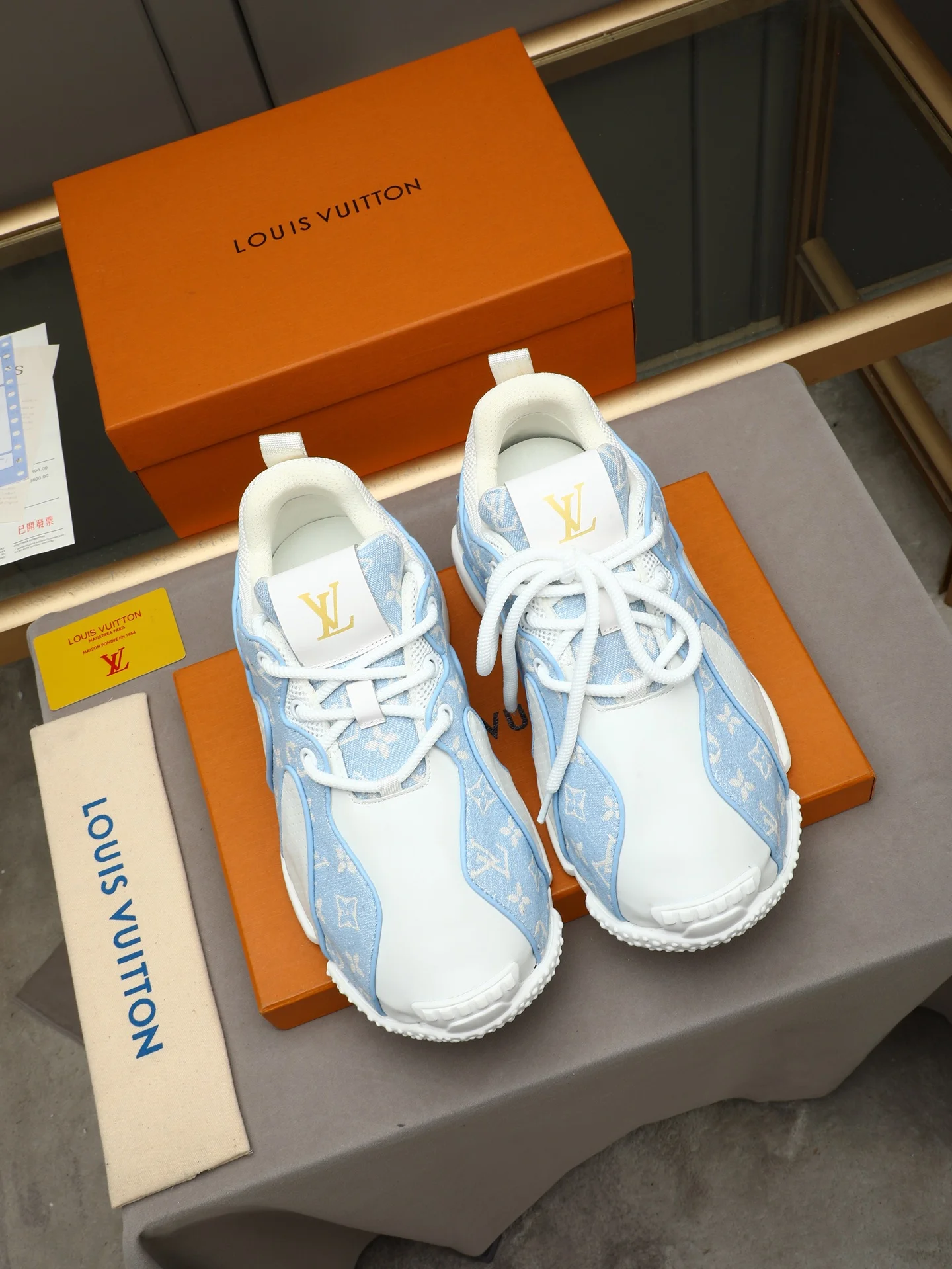 LV Sneakers Leather White-Light Blue EU39-44 B90202609110694 - Image 9