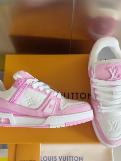 Alternative view of LV Sneakers Leather White-Pink EU35-46 B80202609111582
