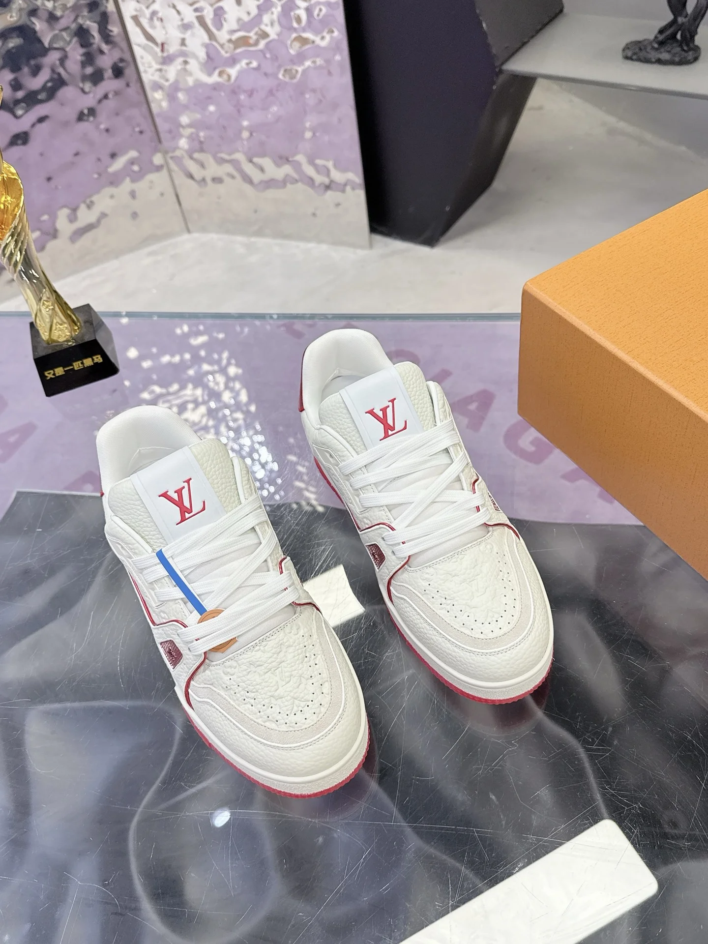 LV Sneakers Mesh White-Red EU34-46 C00202609111591 - Image 4