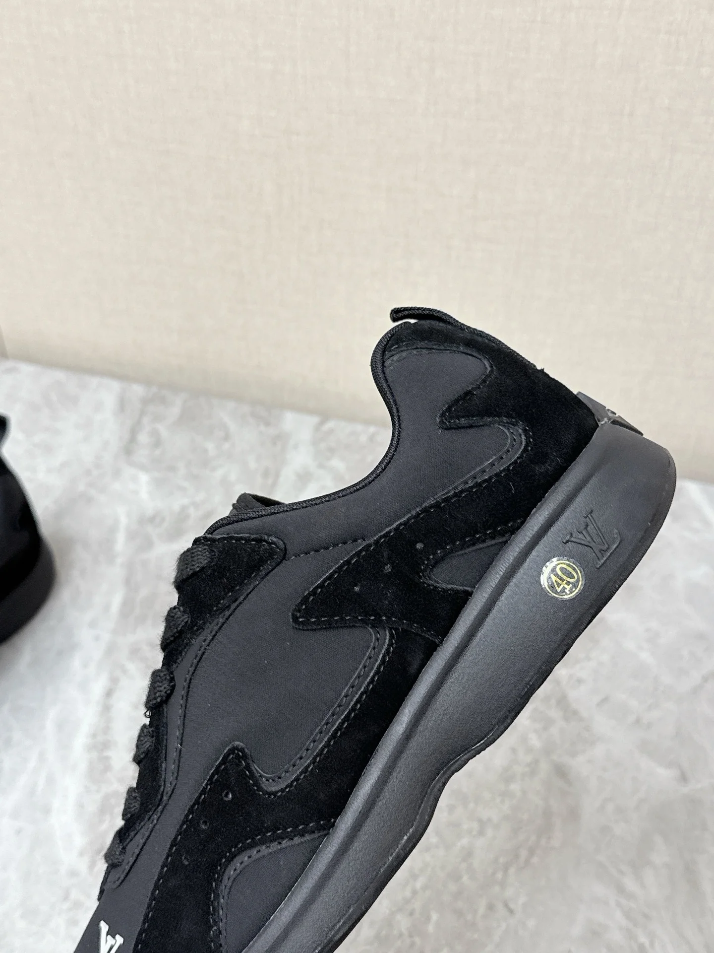 LV Sneakers Nylon Suede Black-White EU39-45 C30202609111367 - Image 8