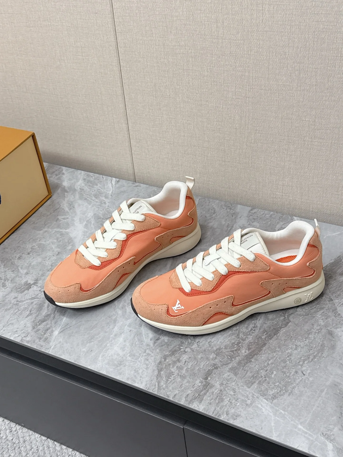 LV Sneakers Nylon Suede Orange-White EU39-45 C30202609111371 - Image 2