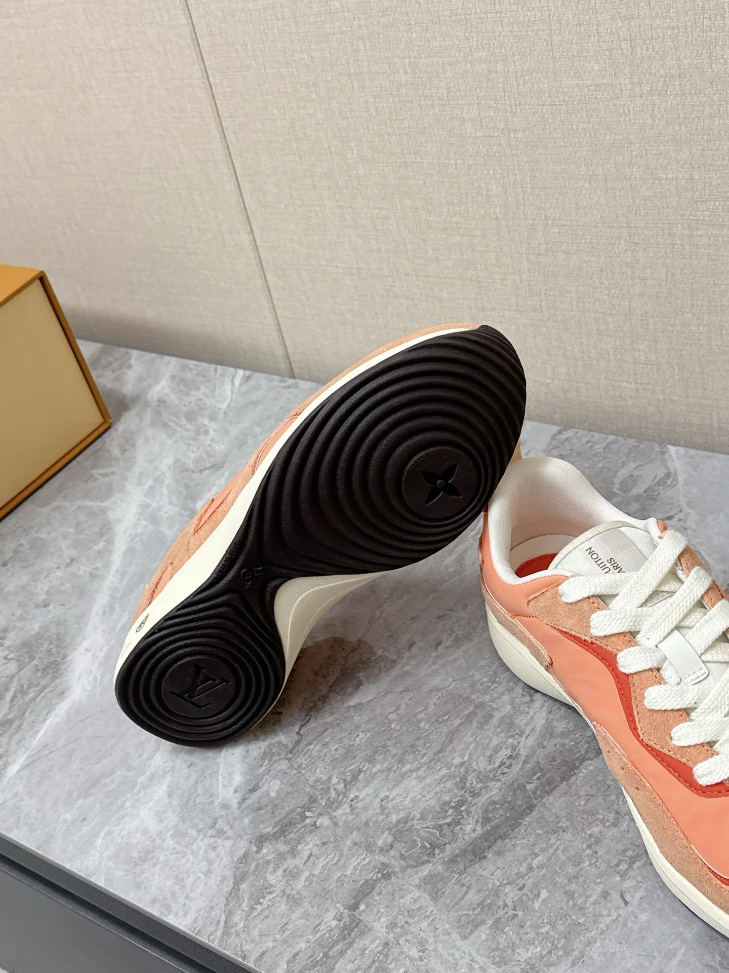 LV Sneakers Nylon Suede Orange-White EU39-45 C30202609111371 - Image 9