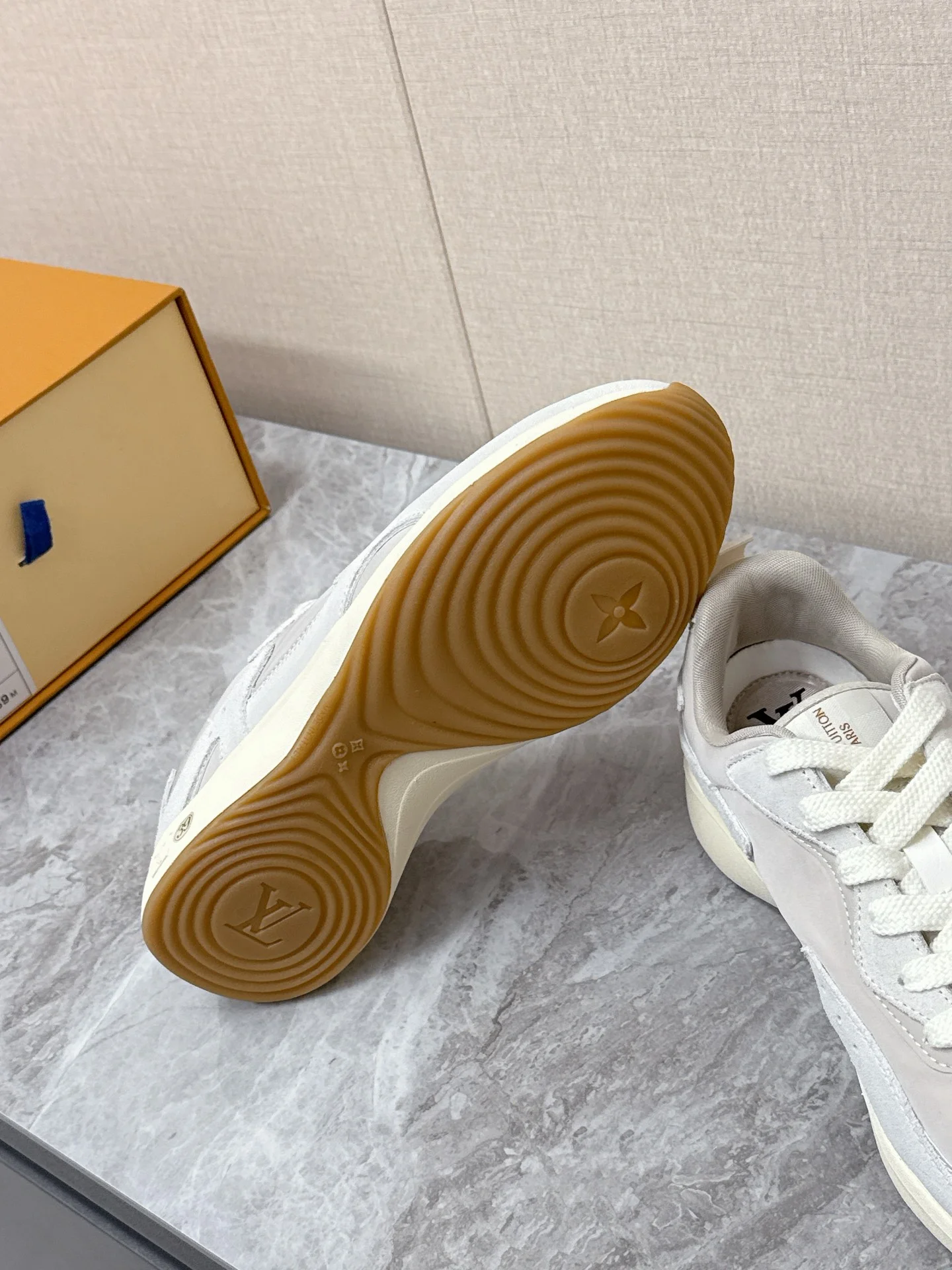 LV Sneakers Nylon Suede White-Brown EU39-45 C30202609111370 - Image 9