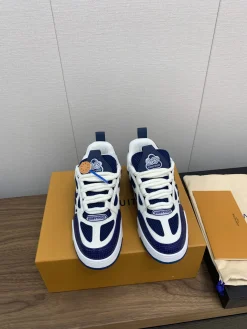 LV Sneakers White-Blue C00202609111638