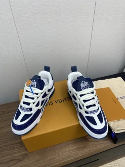 Alternative view of LV Sneakers White-Blue C00202609111638