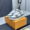 LV Sneakers White-Gray B80202609111666