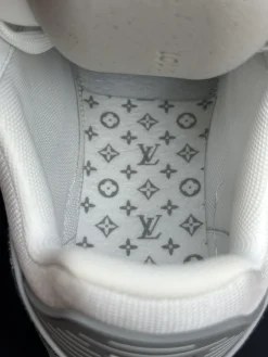 Alternative view of LV Sneakers White-Gray B80202609111666